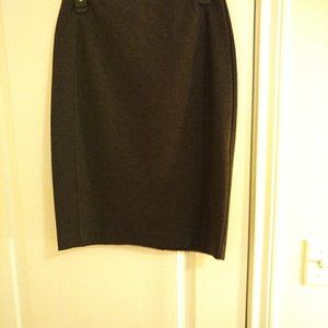 New York & Company Pencil skirt- Prestine Condition